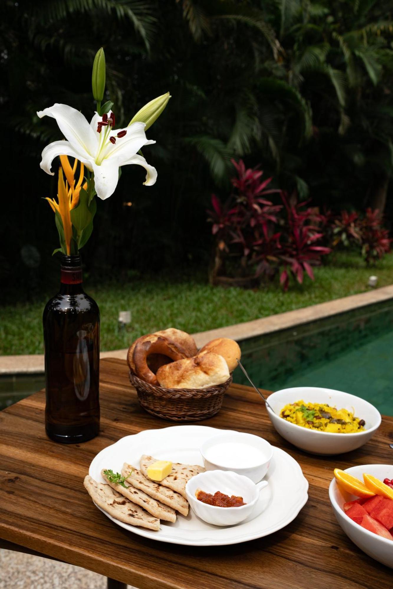 The Island Pool Villa Panaji Exterior photo