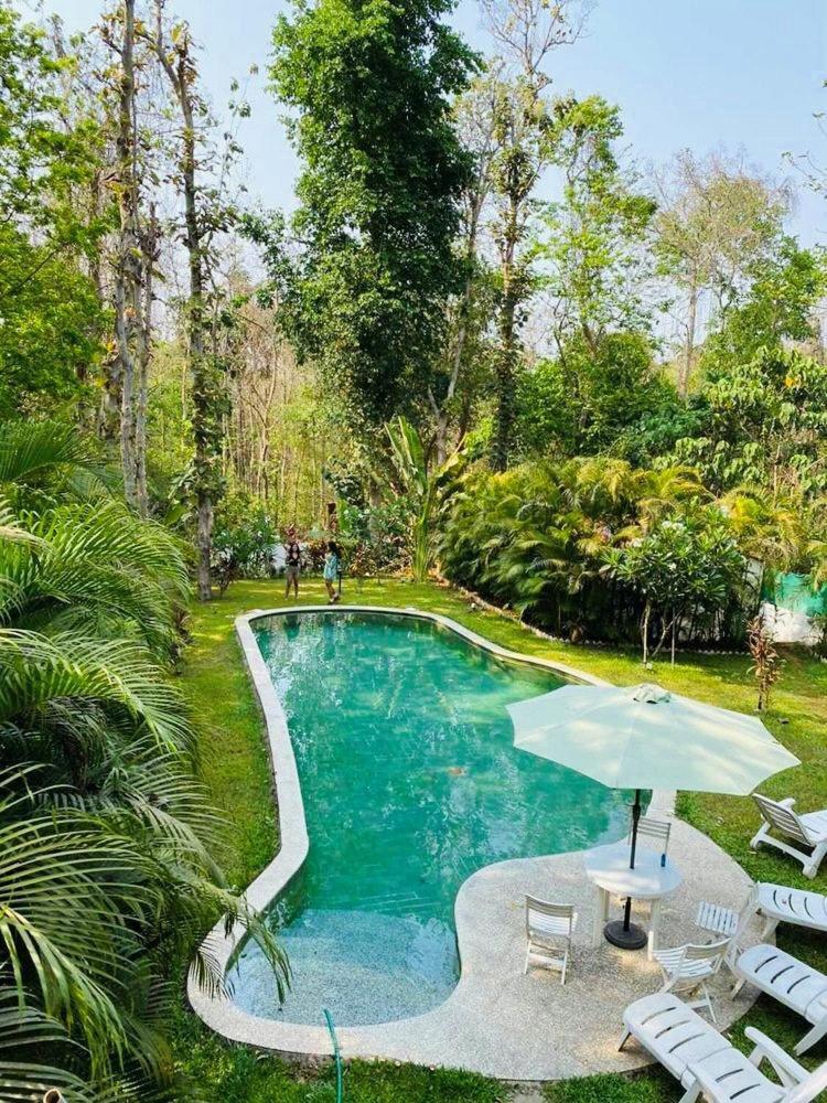 The Island Pool Villa Panaji Exterior photo