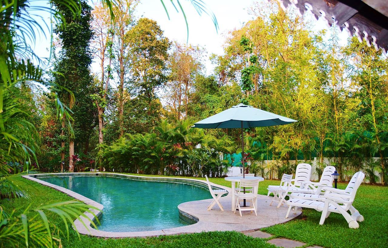 The Island Pool Villa Panaji Exterior photo